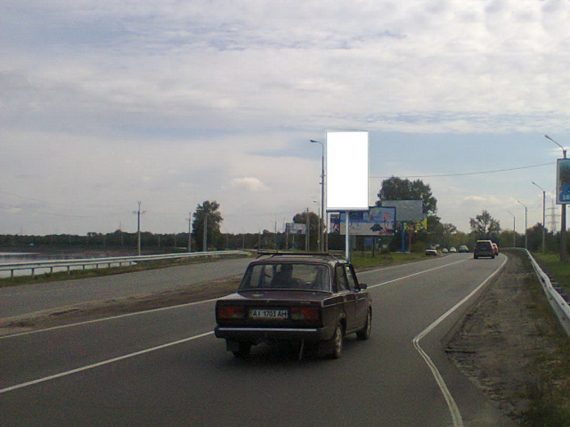 Щит 6x3,  Трасса Киев-Десна, (развилка), 200м за постом ГАИ, направление из Киева