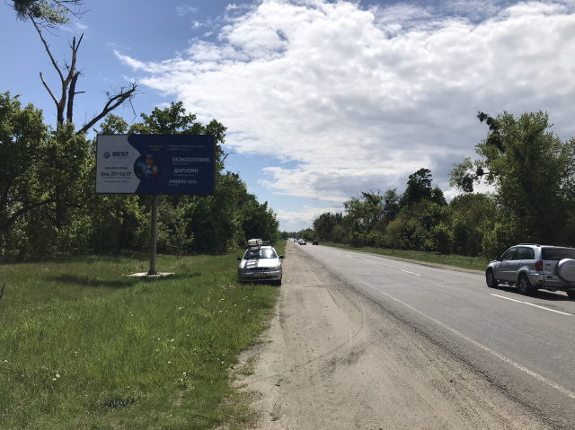 Щит 6x3,  Траса Р-02, Демидів, в`їзд, 600м від до вул. Вербова напрямок Київ