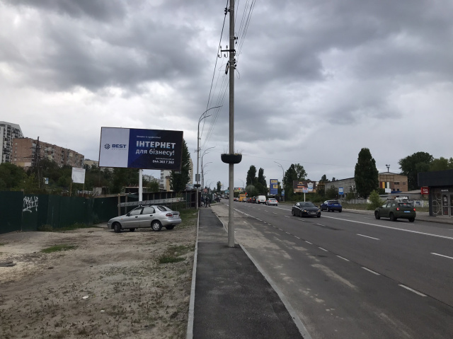 Щит 6x3,  Набережна, зупинка к-р Мир, напрямок з Києва